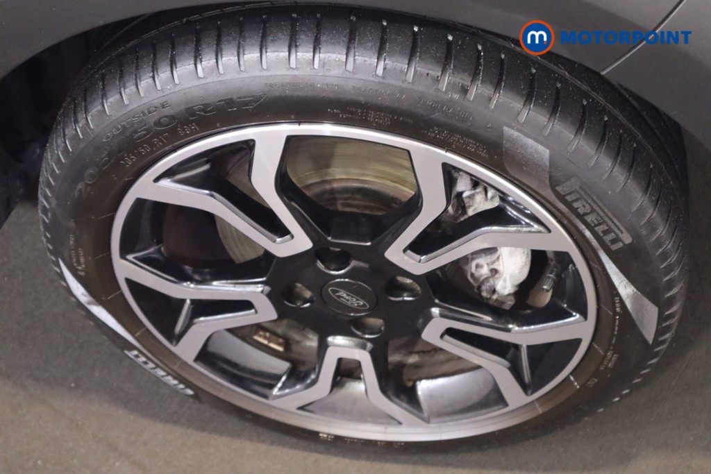 Ford Ecosport Active Manual Petrol SUV - Stock Number (1568458) - 11th supplementary image