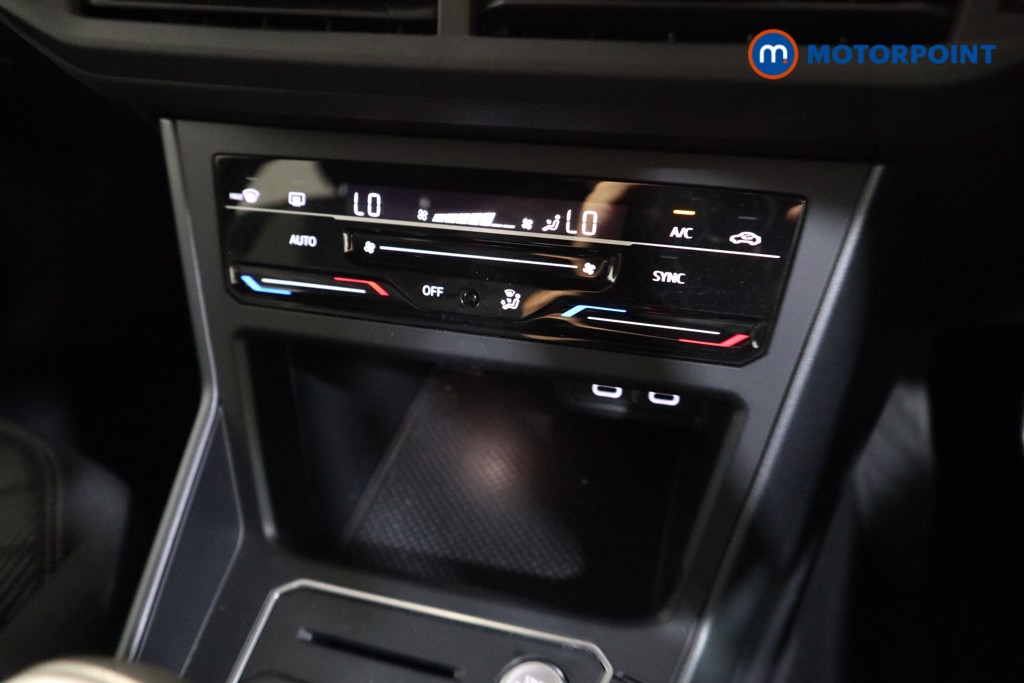 Volkswagen Polo R-Line Manual Petrol Hatchback - Stock Number (1568707) - 7th supplementary image