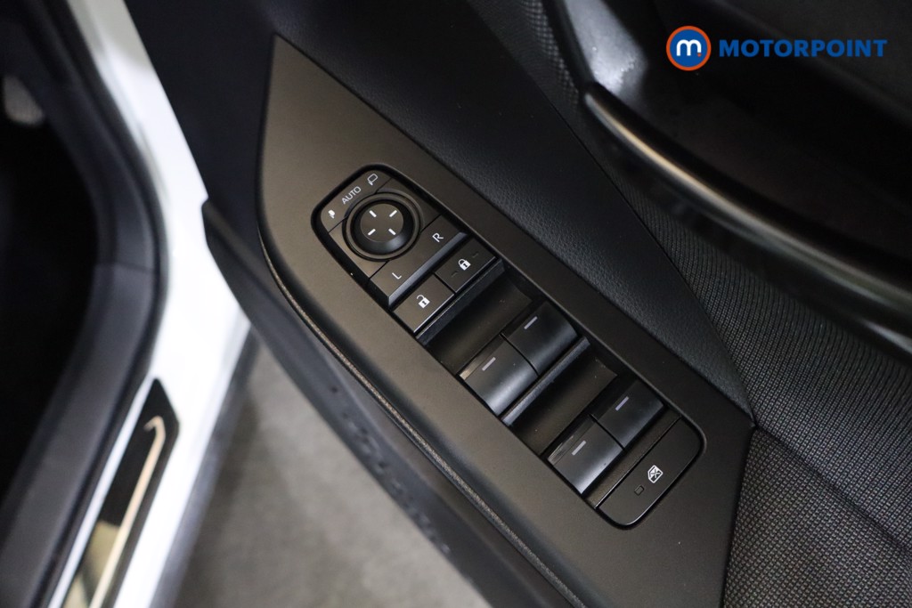 Toyota C-Hr Icon Automatic Petrol-Electric Hybrid SUV - Stock Number (1568708) - 15th supplementary image