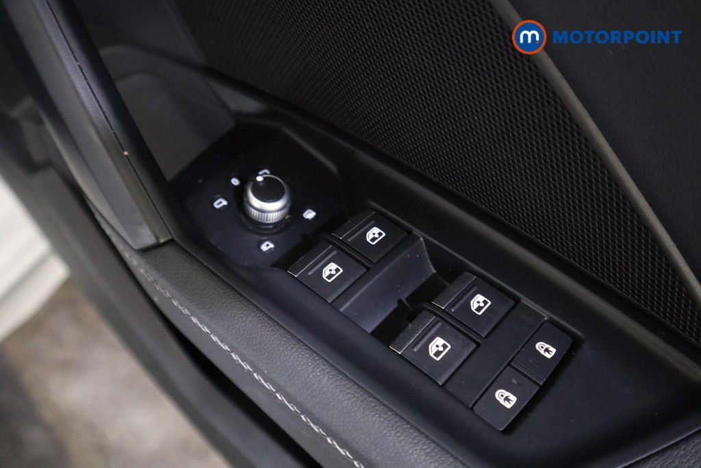 Audi A3 S Line Manual Petrol Hatchback - Stock Number (1568709) - 11th supplementary image