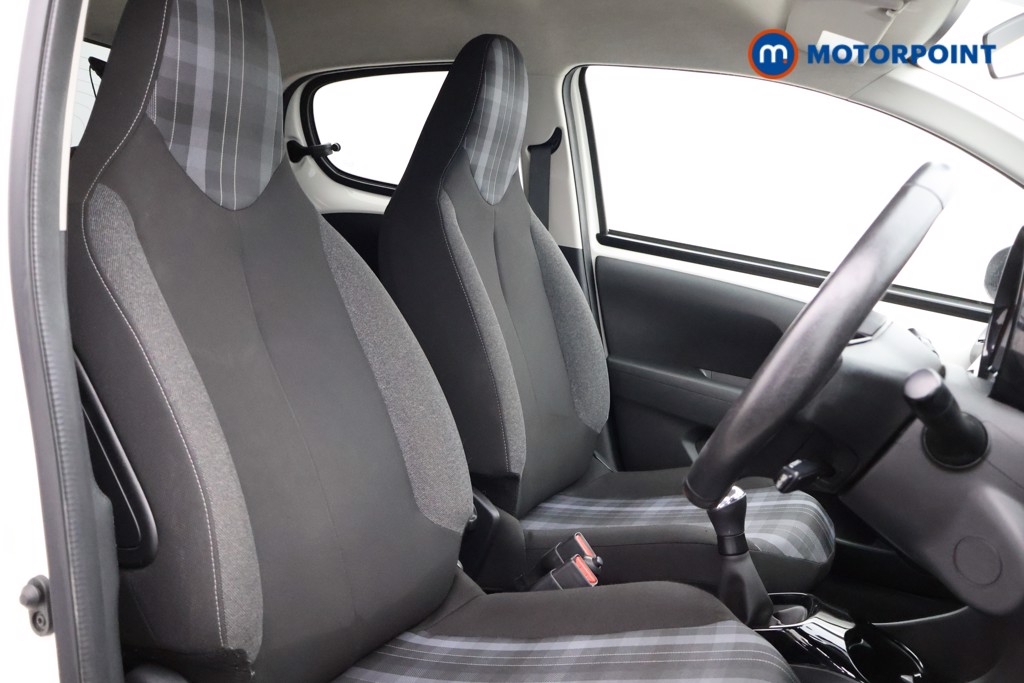 Peugeot 108 Allure Manual Petrol Hatchback - Stock Number (1568976) - 10th supplementary image