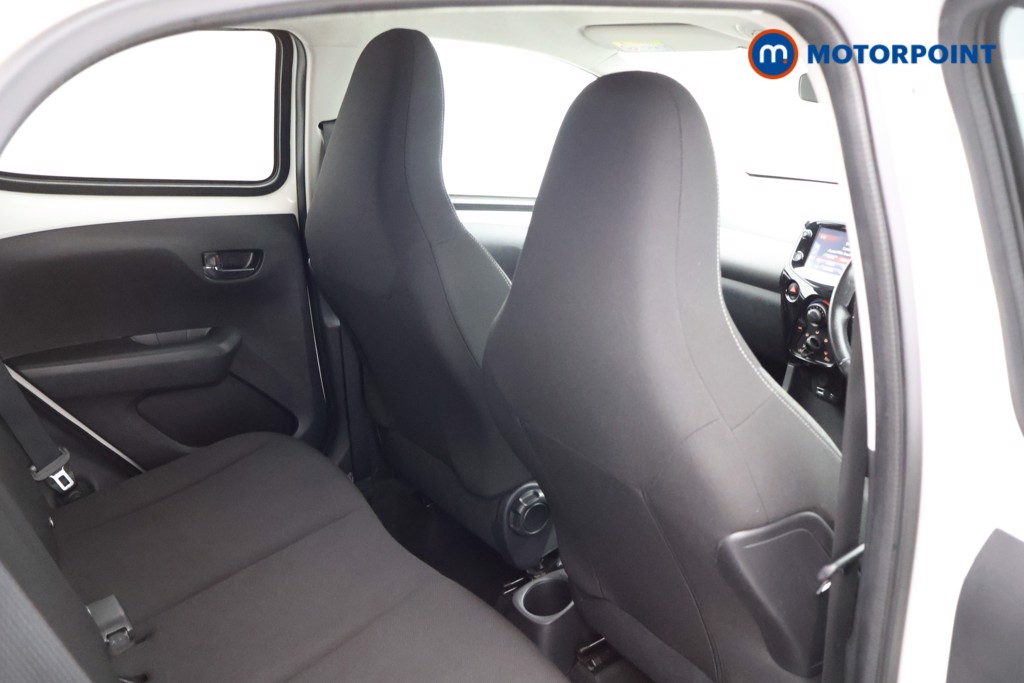 Peugeot 108 Allure Manual Petrol Hatchback - Stock Number (1568976) - 11th supplementary image