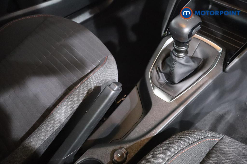 Peugeot 2008 Active Premium-Plus Manual Petrol SUV - Stock Number (1569086) - 4th supplementary image