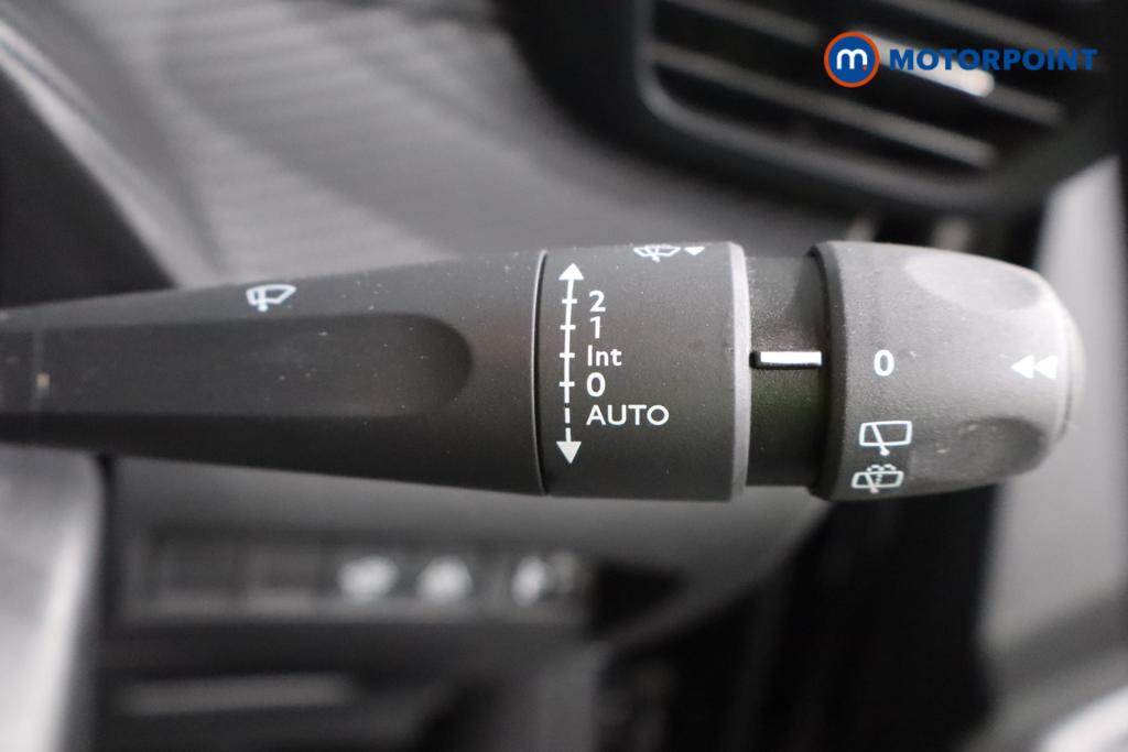 Peugeot 2008 Active Premium-Plus Manual Petrol SUV - Stock Number (1569086) - 9th supplementary image