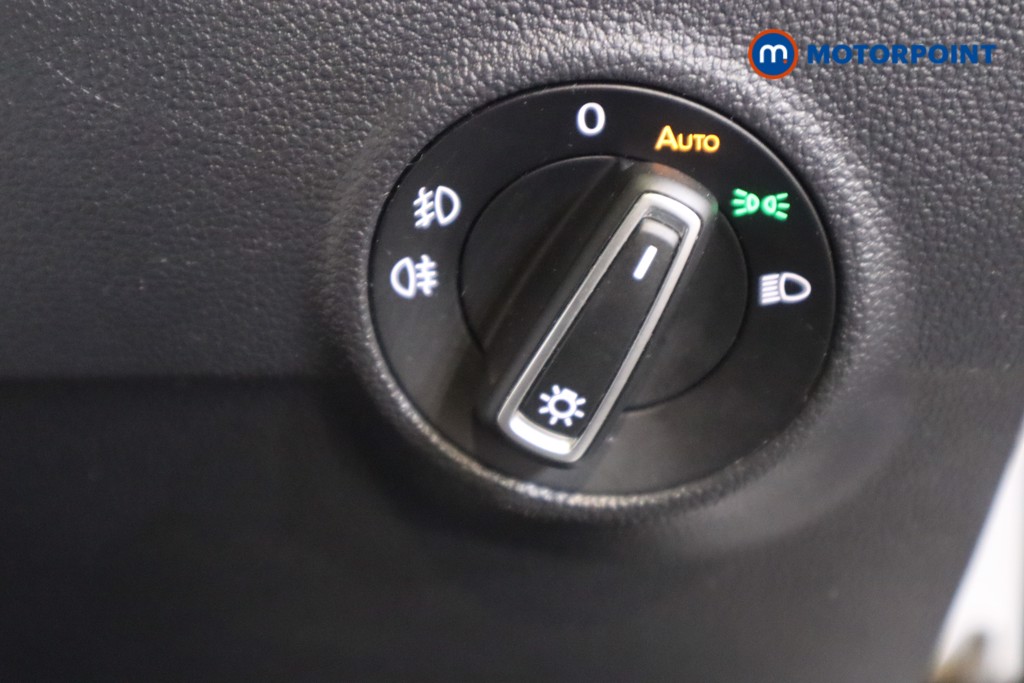 Volkswagen T-Roc R-Line Automatic Petrol SUV - Stock Number (1569243) - 16th supplementary image
