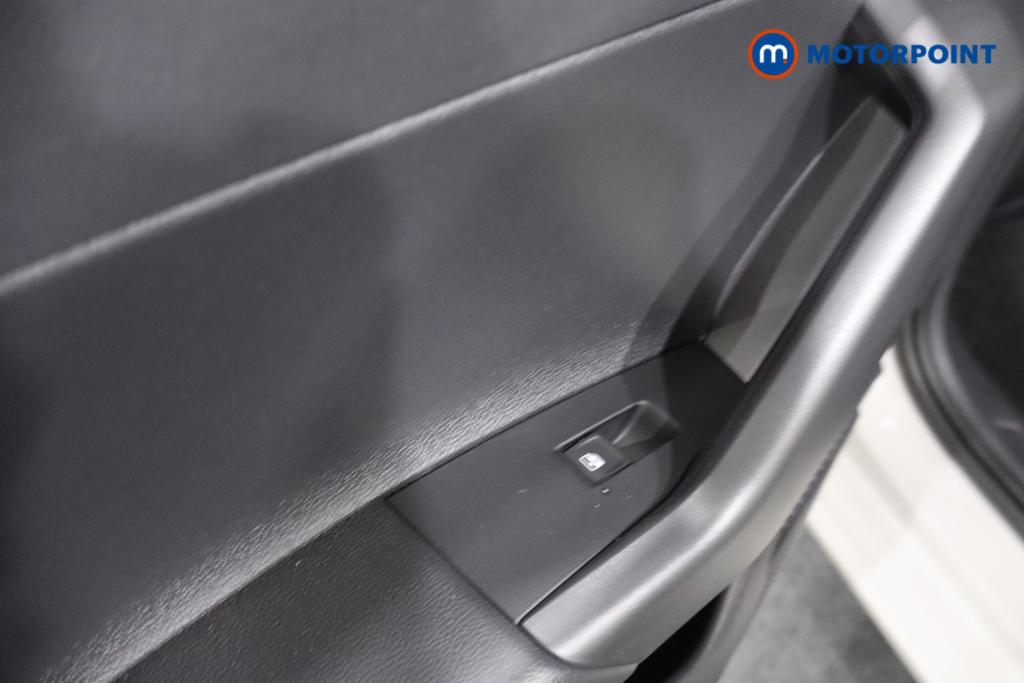 Volkswagen Polo Match Automatic Petrol Hatchback - Stock Number (1569328) - 23rd supplementary image