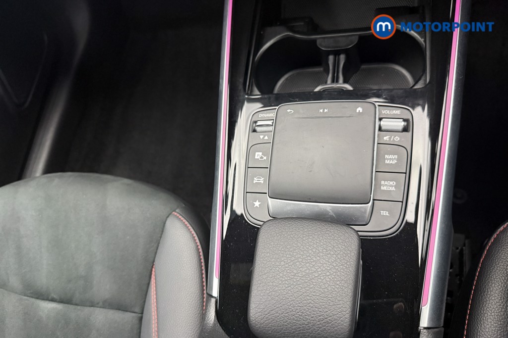 Mercedes-Benz GLB Amg Line Automatic Petrol SUV - Stock Number (1569350) - 12th supplementary image