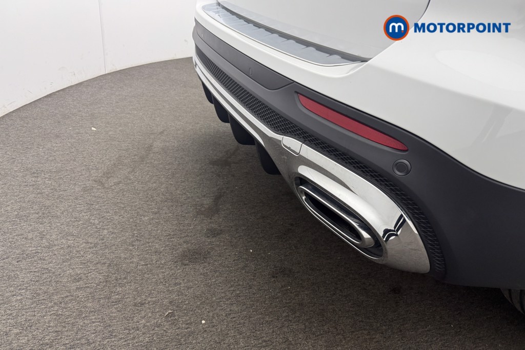 Mercedes-Benz GLB Amg Line Automatic Petrol SUV - Stock Number (1569350) - 26th supplementary image