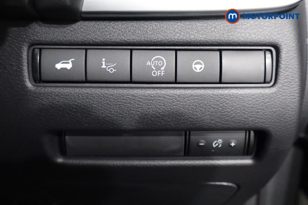 Nissan Qashqai Tekna Automatic Petrol SUV - Stock Number (1569877) - 16th supplementary image
