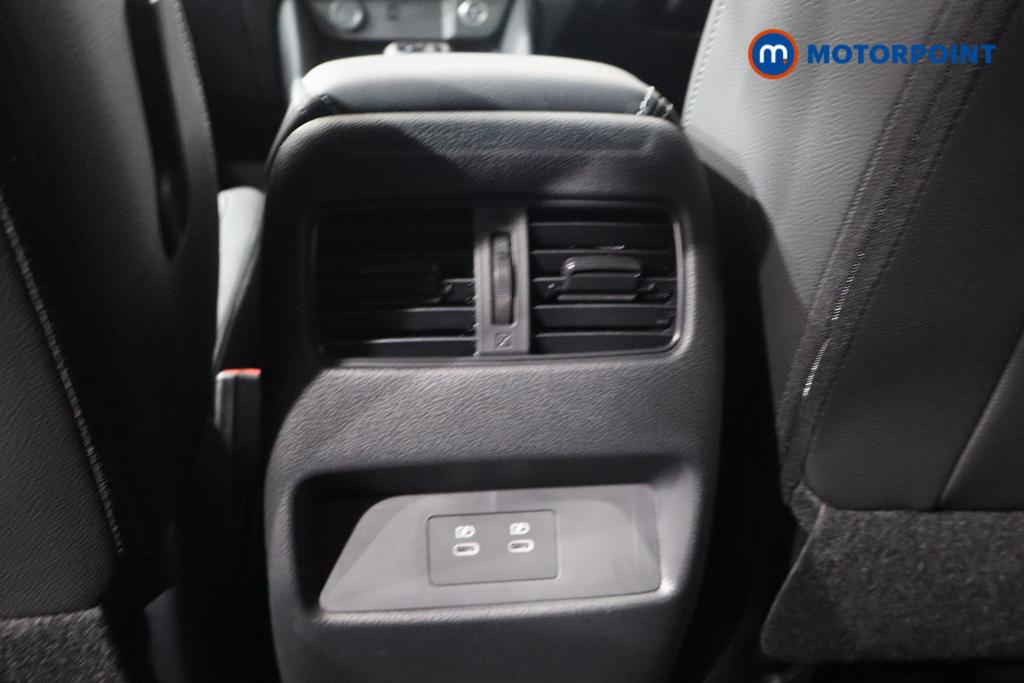 Nissan Qashqai Tekna Automatic Petrol SUV - Stock Number (1569877) - 23rd supplementary image