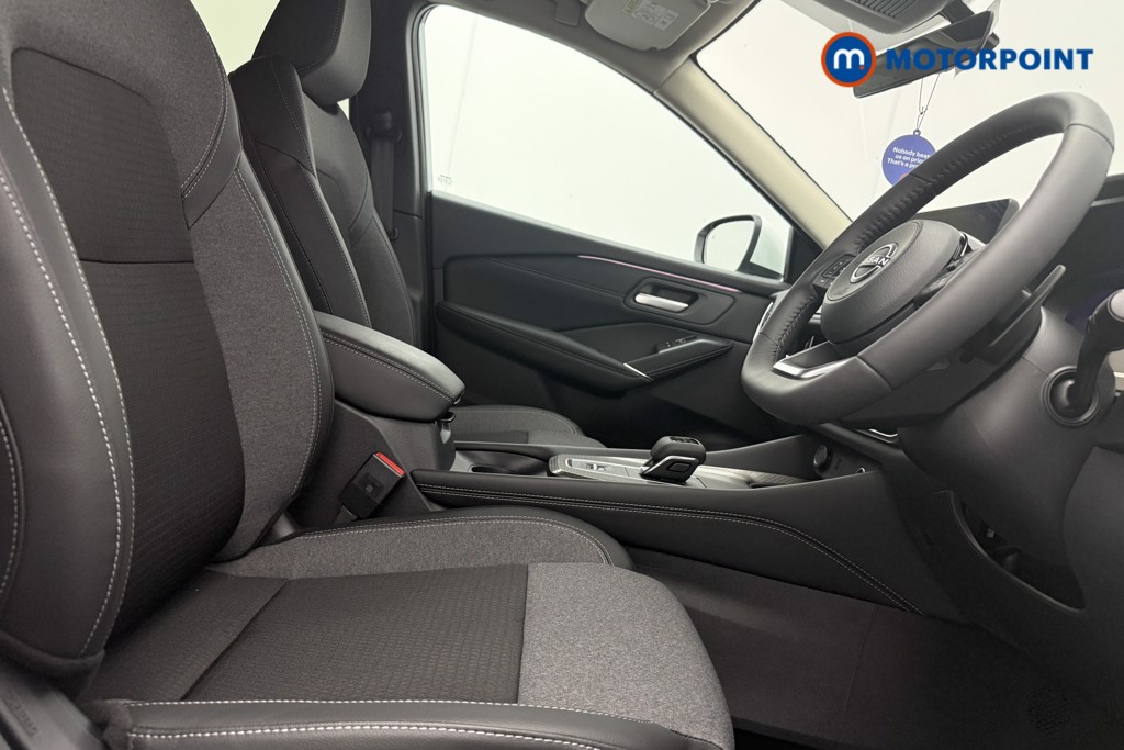 Nissan Qashqai N-Connecta Automatic Petrol SUV - Stock Number (1569888) - 8th supplementary image