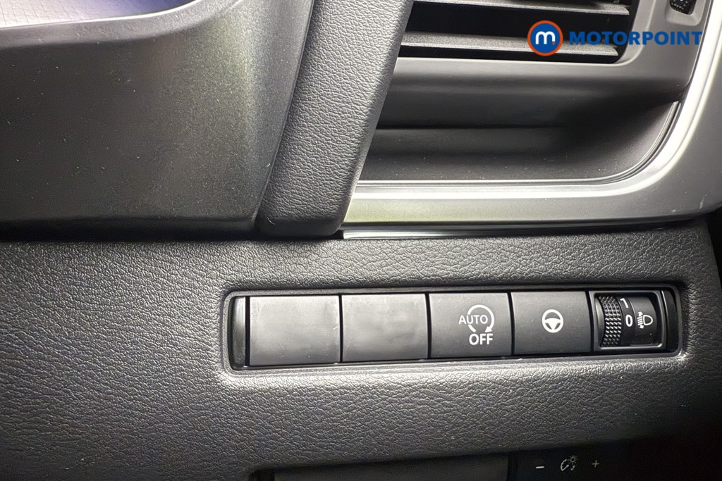 Nissan Qashqai N-Connecta Automatic Petrol SUV - Stock Number (1569888) - 17th supplementary image