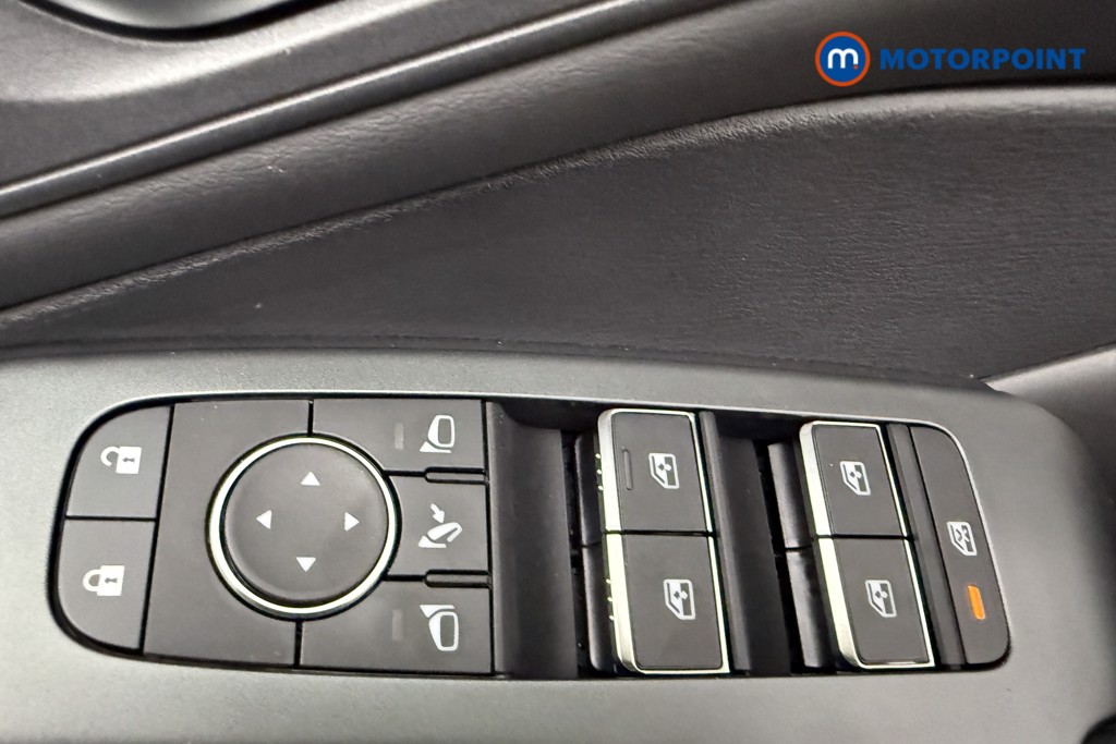 Nissan Qashqai N-Connecta Automatic Petrol SUV - Stock Number (1569888) - 19th supplementary image