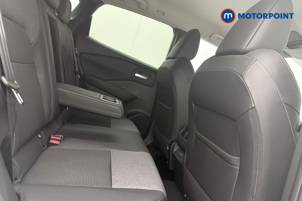 Nissan Qashqai N-Connecta Automatic Petrol SUV - Stock Number (1569888) - 20th supplementary image