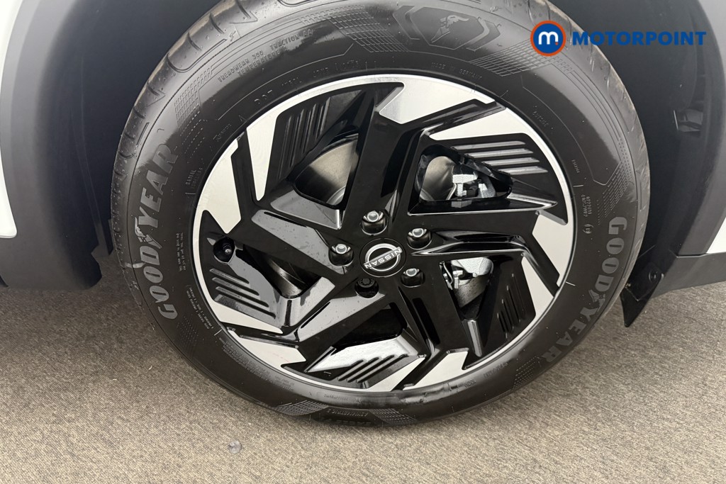 Nissan Qashqai N-Connecta Automatic Petrol SUV - Stock Number (1569891) - 21st supplementary image