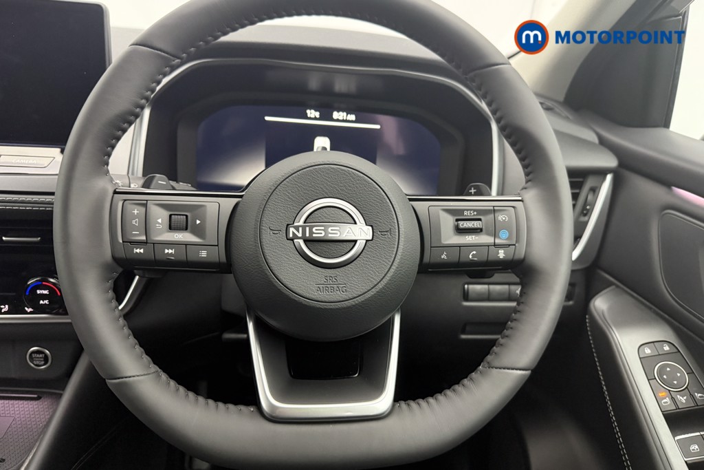 Nissan Qashqai N-Connecta Automatic Petrol SUV - Stock Number (1569896) - 5th supplementary image