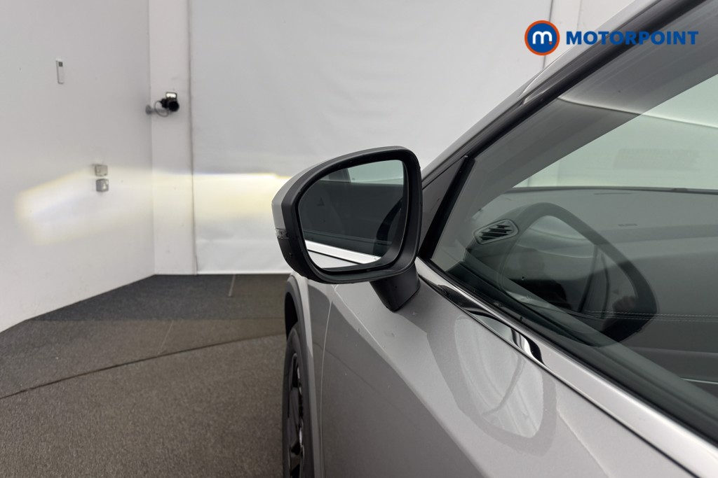Nissan Qashqai N-Connecta Automatic Petrol SUV - Stock Number (1569896) - 32nd supplementary image