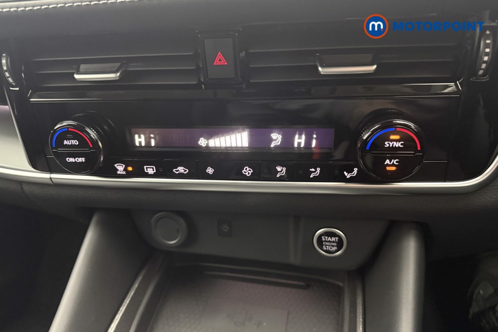Nissan Qashqai N-Connecta Automatic Petrol SUV - Stock Number (1569898) - 9th supplementary image