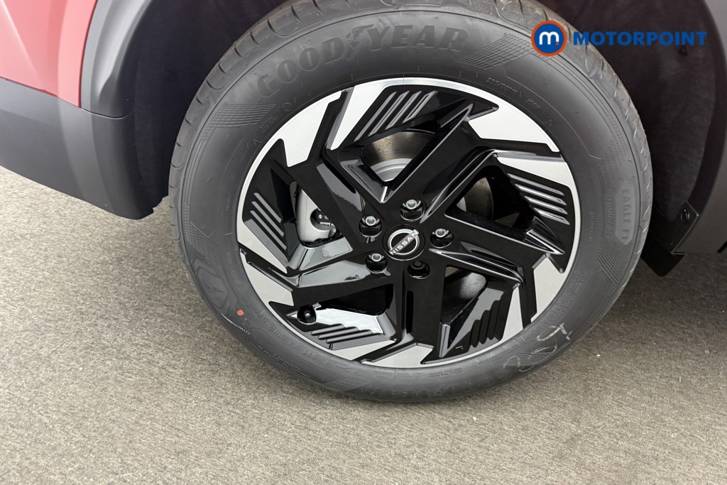 Nissan Qashqai N-Connecta Automatic Petrol SUV - Stock Number (1569898) - 18th supplementary image