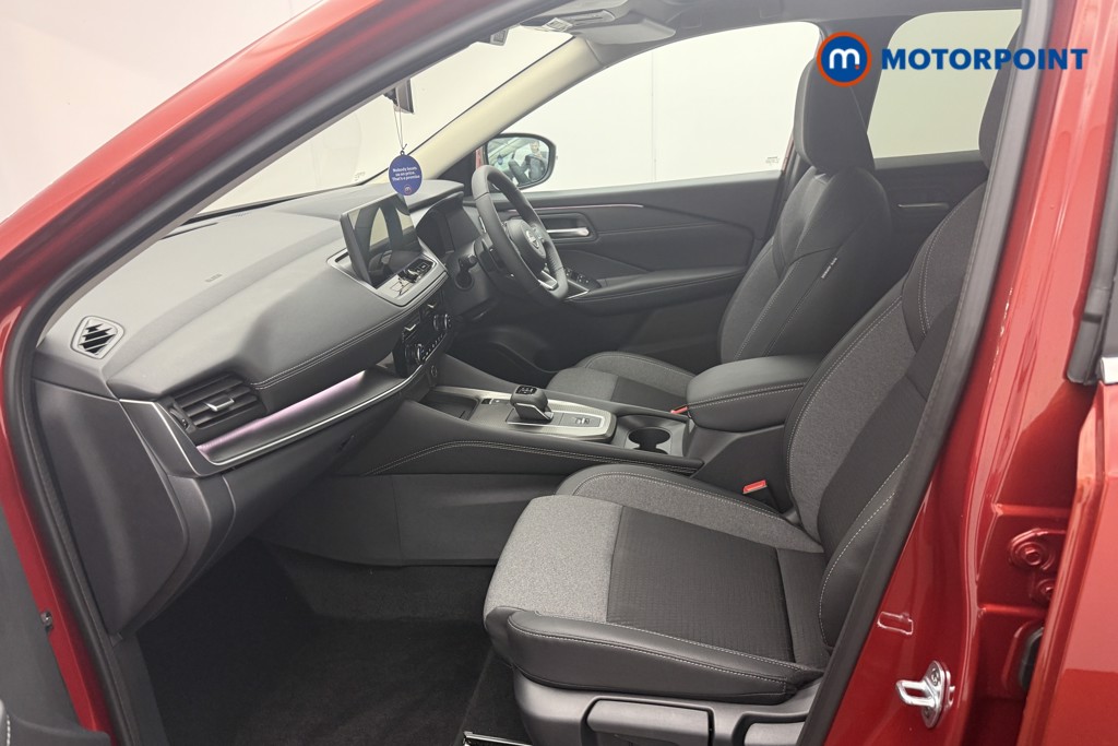 Nissan Qashqai N-Connecta Automatic Petrol SUV - Stock Number (1569898) - 1st supplementary image
