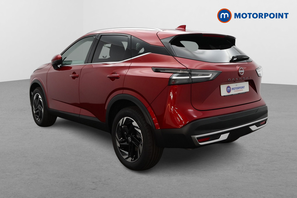 Nissan Qashqai N-Connecta Automatic Petrol SUV - Stock Number (1569898) - Passenger side rear corner