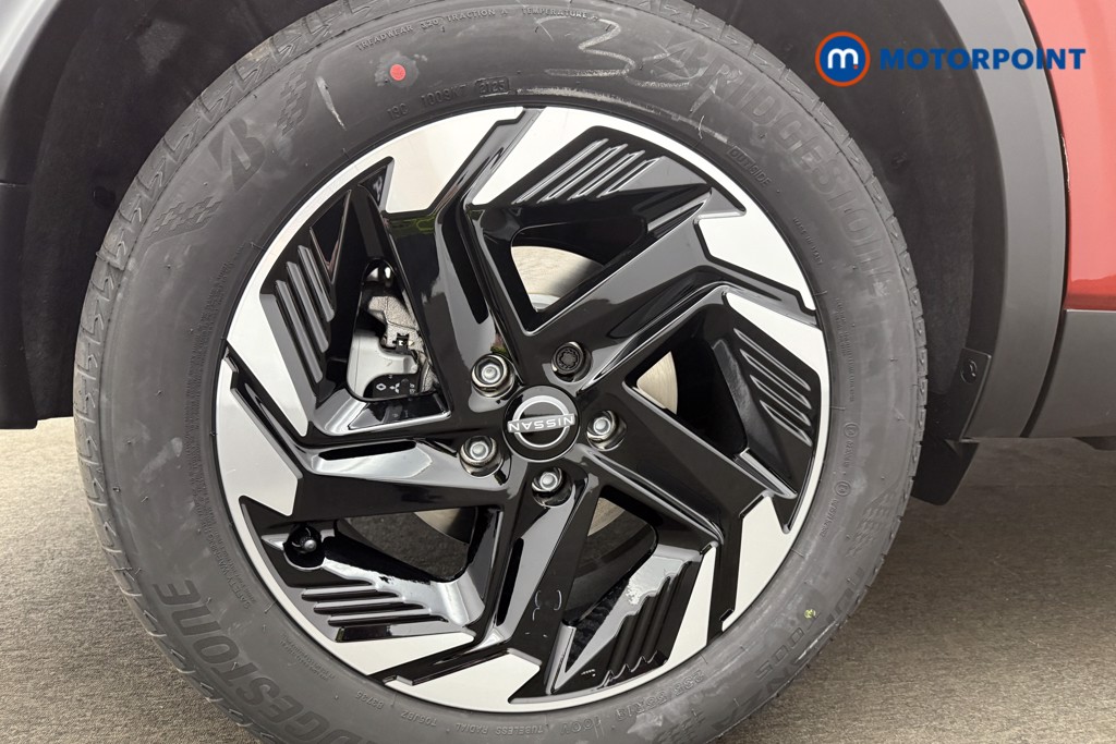 Nissan Qashqai N-Connecta Automatic Petrol SUV - Stock Number (1569901) - 10th supplementary image