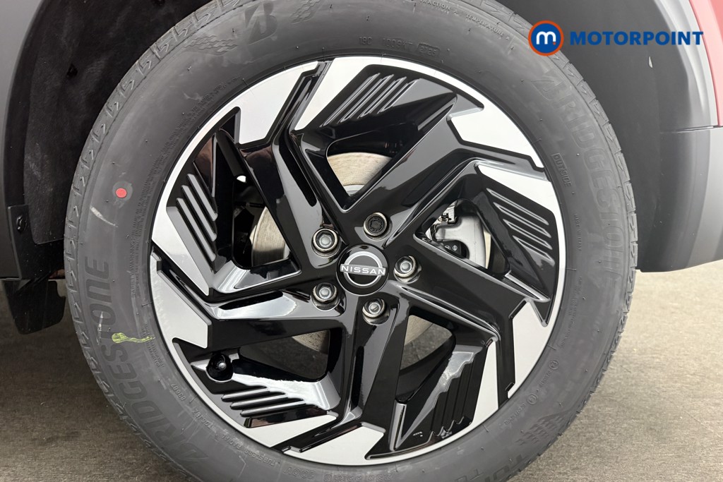 Nissan Qashqai N-Connecta Automatic Petrol SUV - Stock Number (1569901) - 13th supplementary image