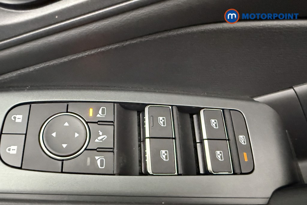 Nissan Qashqai N-Connecta Automatic Petrol SUV - Stock Number (1569901) - 19th supplementary image