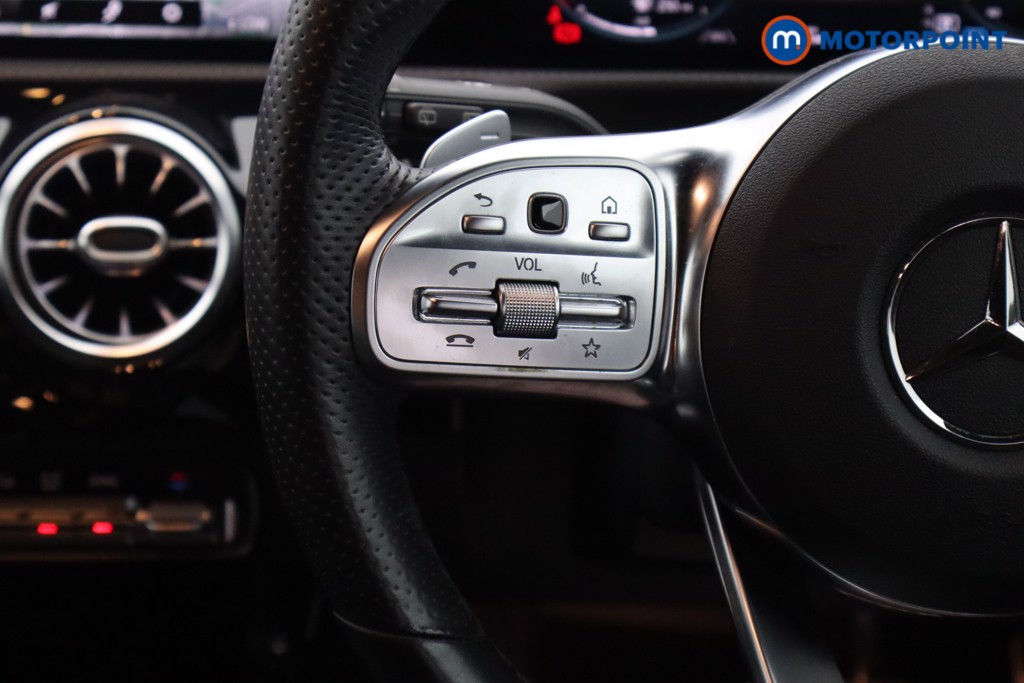 Mercedes-Benz A Class Exclusive Edition Automatic Diesel Hatchback - Stock Number (1569960) - 4th supplementary image