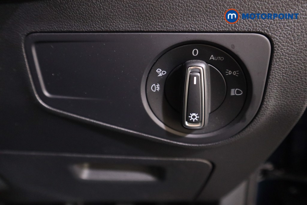 Volkswagen Tiguan Elegance Automatic Diesel SUV - Stock Number (1569999) - 9th supplementary image