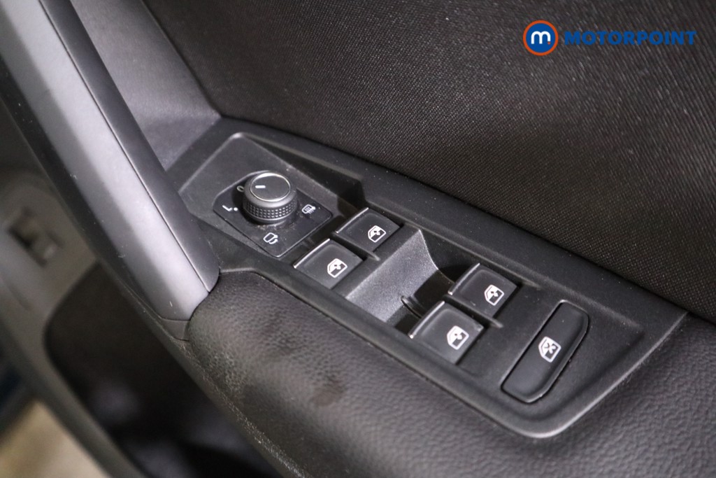 Volkswagen Tiguan Elegance Automatic Diesel SUV - Stock Number (1569999) - 11th supplementary image