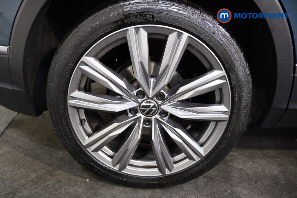 Volkswagen Tiguan Elegance Automatic Diesel SUV - Stock Number (1569999) - 16th supplementary image