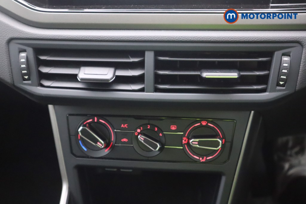 Volkswagen Polo Match Manual Petrol Hatchback - Stock Number (1570095) - 3rd supplementary image