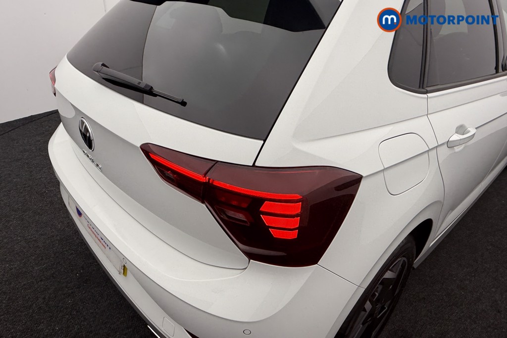 Volkswagen Polo R-Line Manual Petrol Hatchback - Stock Number (1570100) - 21st supplementary image