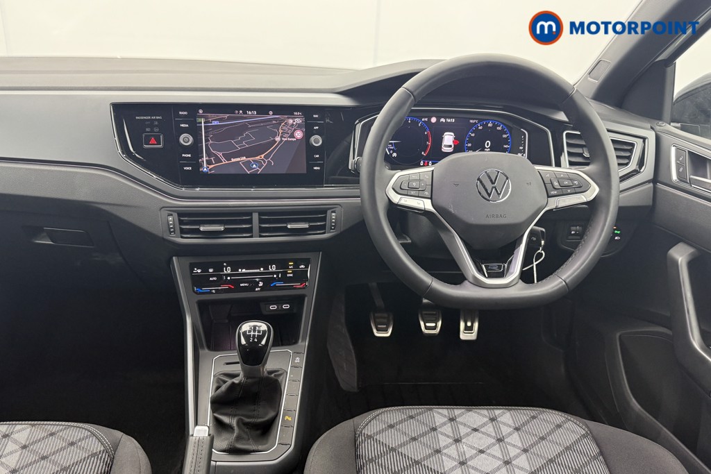 Volkswagen Polo R-Line Manual Petrol Hatchback - Stock Number (1570100) - 1st supplementary image