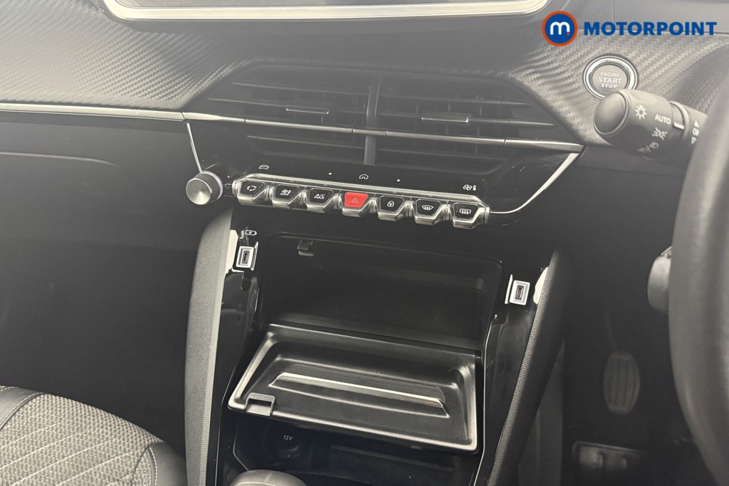 Peugeot 208 Allure Manual Petrol Hatchback - Stock Number (1570145) - 4th supplementary image