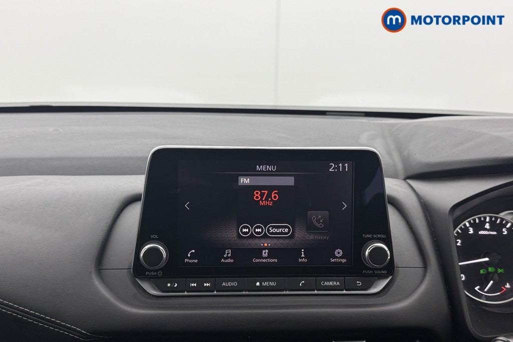 Nissan Qashqai Acenta Premium Automatic Petrol SUV - Stock Number (1570171) - 2nd supplementary image