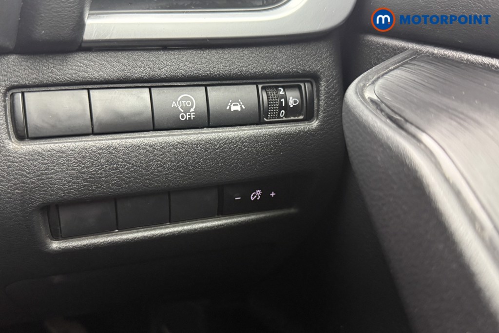 Nissan Qashqai Acenta Premium Automatic Petrol SUV - Stock Number (1570171) - 11th supplementary image