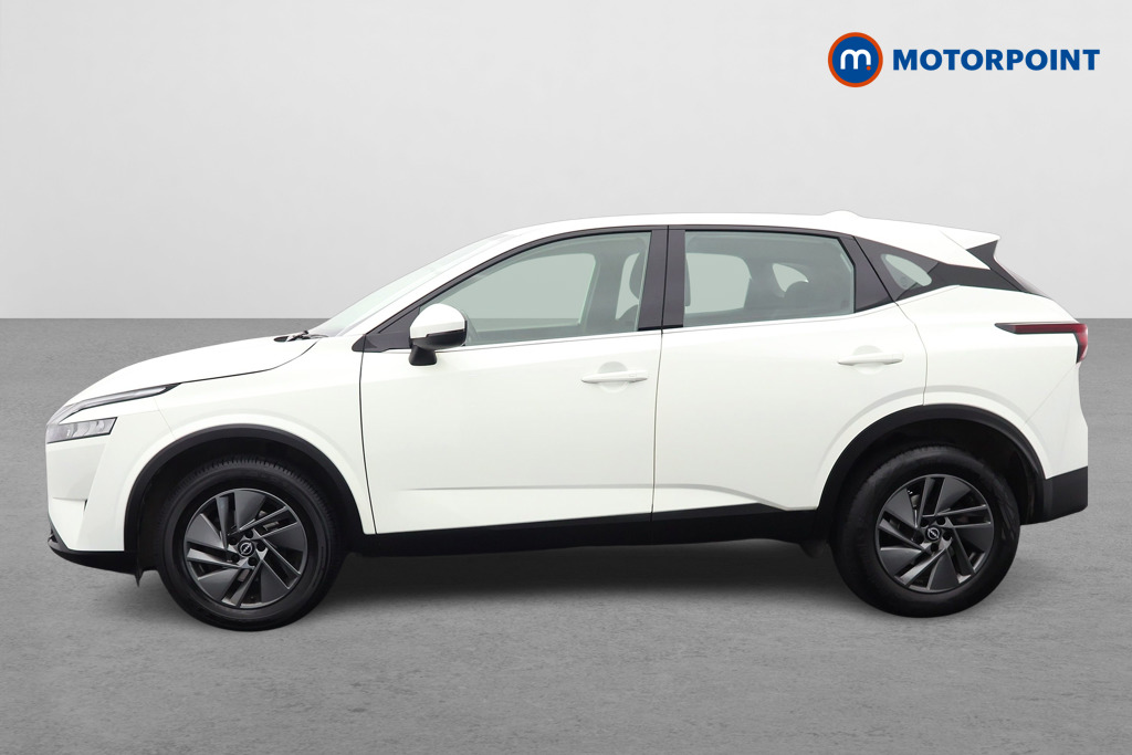 Nissan Qashqai Acenta Premium Automatic Petrol SUV - Stock Number (1570171) - Passenger side