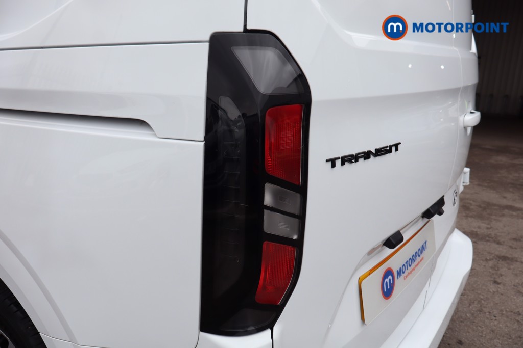 Ford Transit Custom Limited Automatic Diesel Panel Van - Stock Number (1570181) - 17th supplementary image