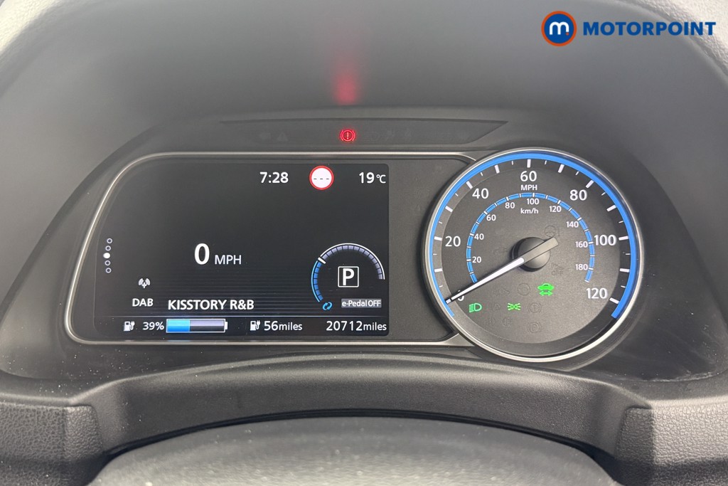 Nissan Leaf Acenta Automatic Electric Hatchback - Stock Number (1570212) - 3rd supplementary image
