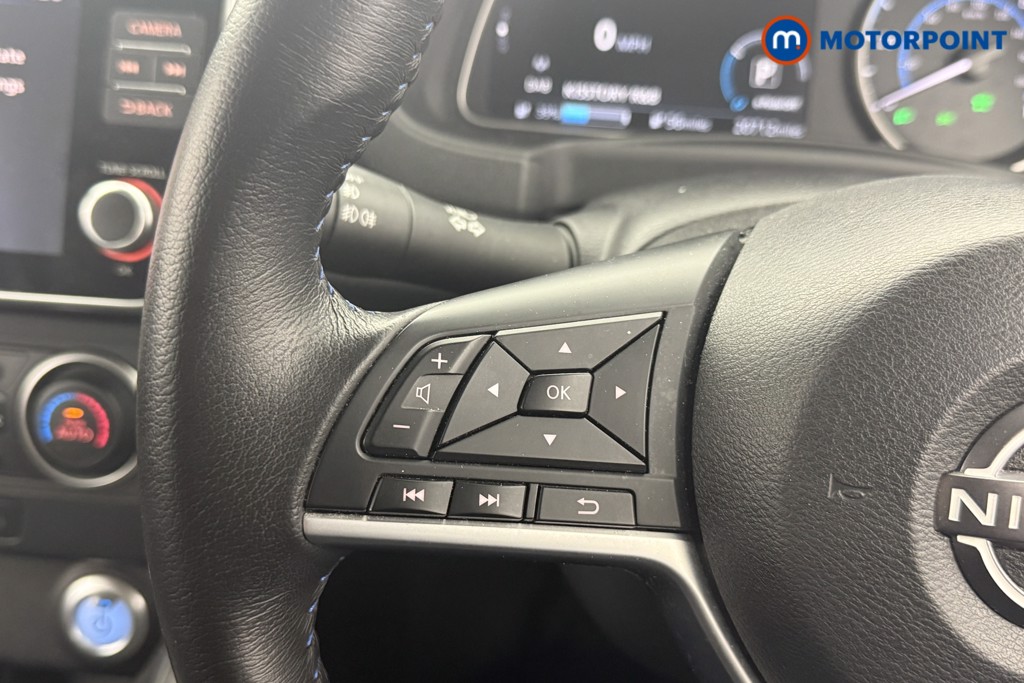 Nissan Leaf Acenta Automatic Electric Hatchback - Stock Number (1570212) - 8th supplementary image