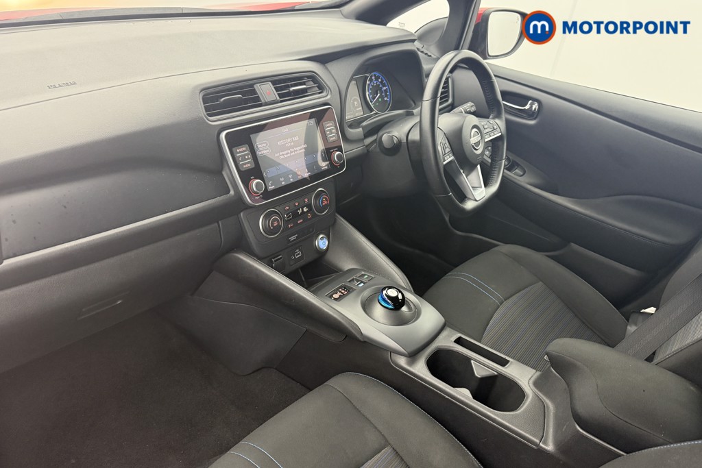 Nissan Leaf Acenta Automatic Electric Hatchback - Stock Number (1570212) - 17th supplementary image