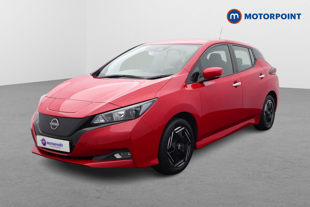 Nissan Leaf Acenta Automatic Electric Hatchback - Stock Number (1570212) - Passenger side front corner