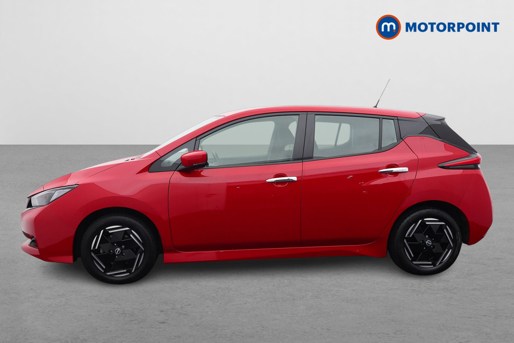 Nissan Leaf Acenta Automatic Electric Hatchback - Stock Number (1570212) - Passenger side