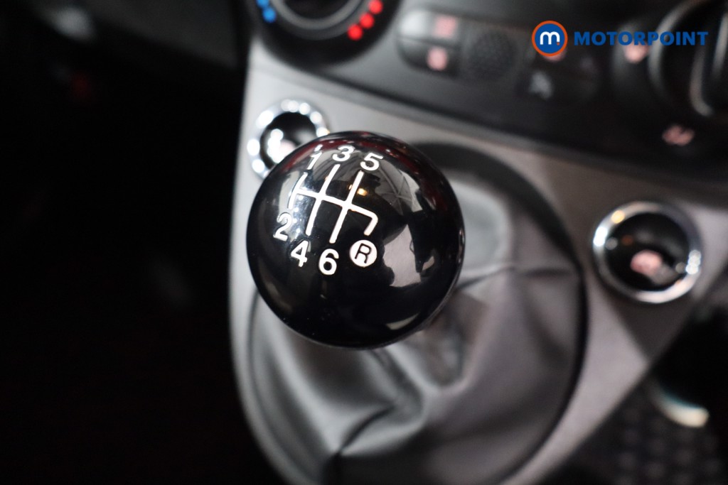 Fiat 500 Dolcevita Manual Petrol-Electric Hybrid Hatchback - Stock Number (1570263) - 17th supplementary image
