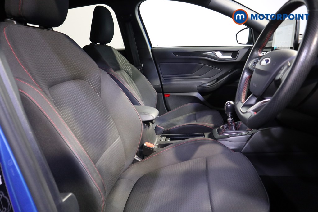 Ford Focus St-Line Manual Petrol Estate - Stock Number (1570276) - 12th supplementary image