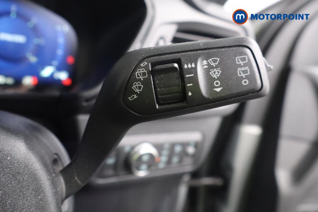 Ford Kuga St-Line Edition Automatic Diesel SUV - Stock Number (1570363) - 9th supplementary image