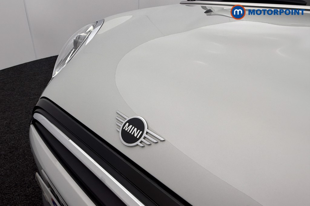 Mini Hatchback Cooper Classic Automatic Petrol Hatchback - Stock Number (1570515) - 16th supplementary image