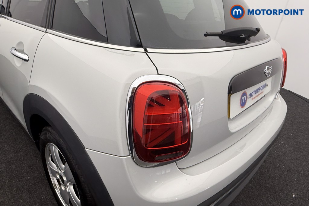 Mini Hatchback Cooper Classic Automatic Petrol Hatchback - Stock Number (1570515) - 20th supplementary image